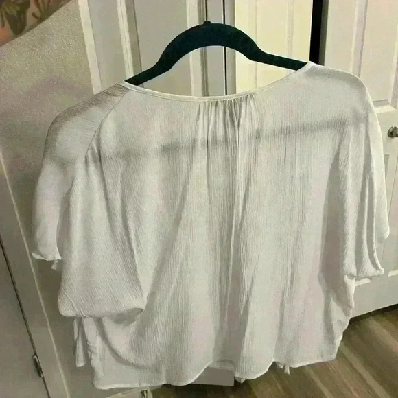 Forever 21 top tshirt crop top - Picture 4 of 5